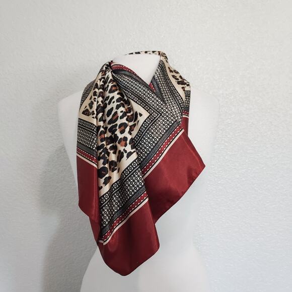 🔴3/$20 Rock N Rose Red Cheetah Pattern Scarf - Picture 1 of 6